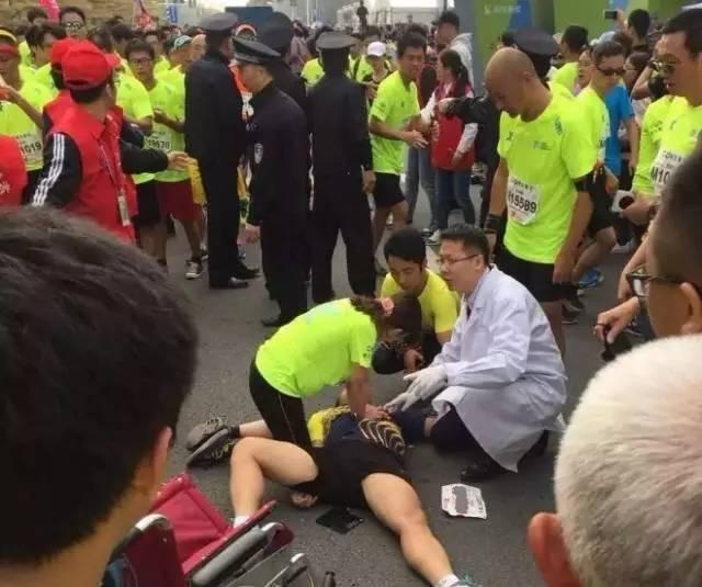 2016乱象多:黄山100跑友维权 替跑成严打对象