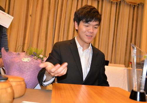 柯洁最强对手只剩阿法狗?中国围棋迎最好时光