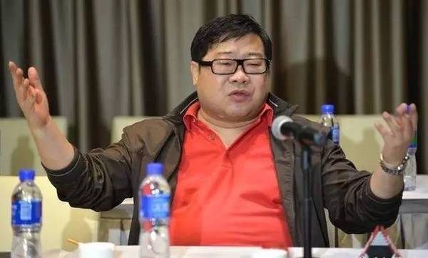 罗宁:不否认已接触邓加 11月底股权变更后定新帅