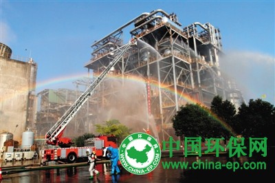 曹湘洪:PX恐惧症已成为中国PX发展最大阻力 环保部:一些反对者得到资金和专业指点