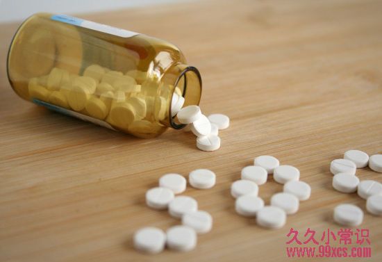 关节不适就吃钙片