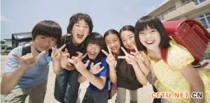 研学旅行走进中小学，游学费用应该由谁买单？