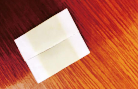 治口腔溃疡意可贴和蜂胶口腔膜哪个好？来对比一下，你就知道怎么选择了